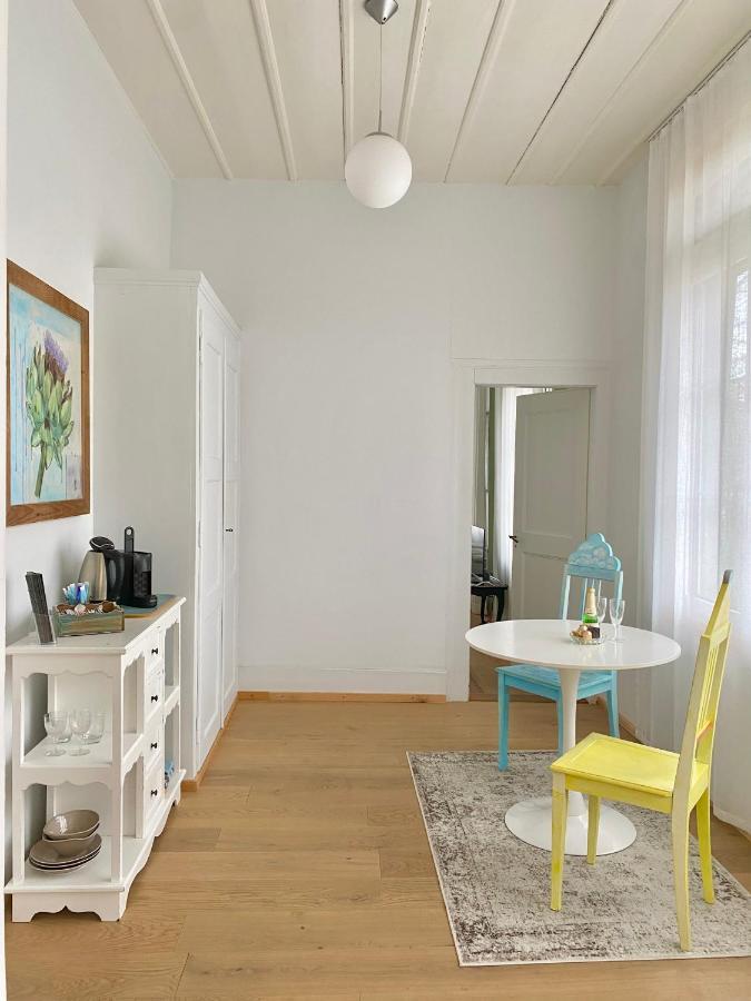 Lovely Studio In A Villa From 18Th Century Тун Екстер'єр фото